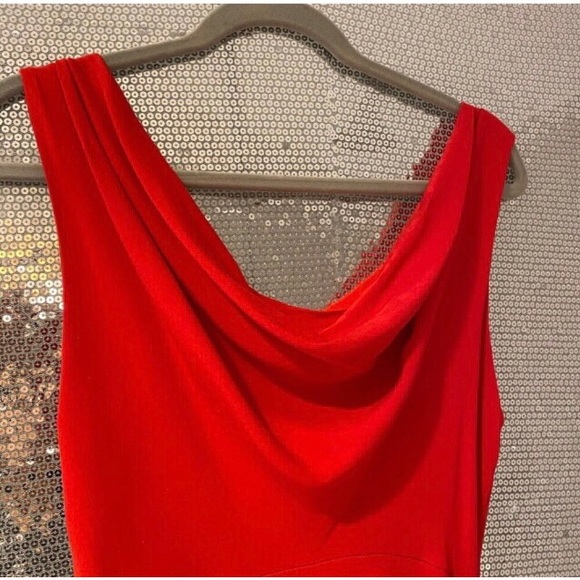 Alice & Olivia Gorgeous Red Dress Cowl Neck Ruched Side Details Zipper Back - Picture 4 of 9